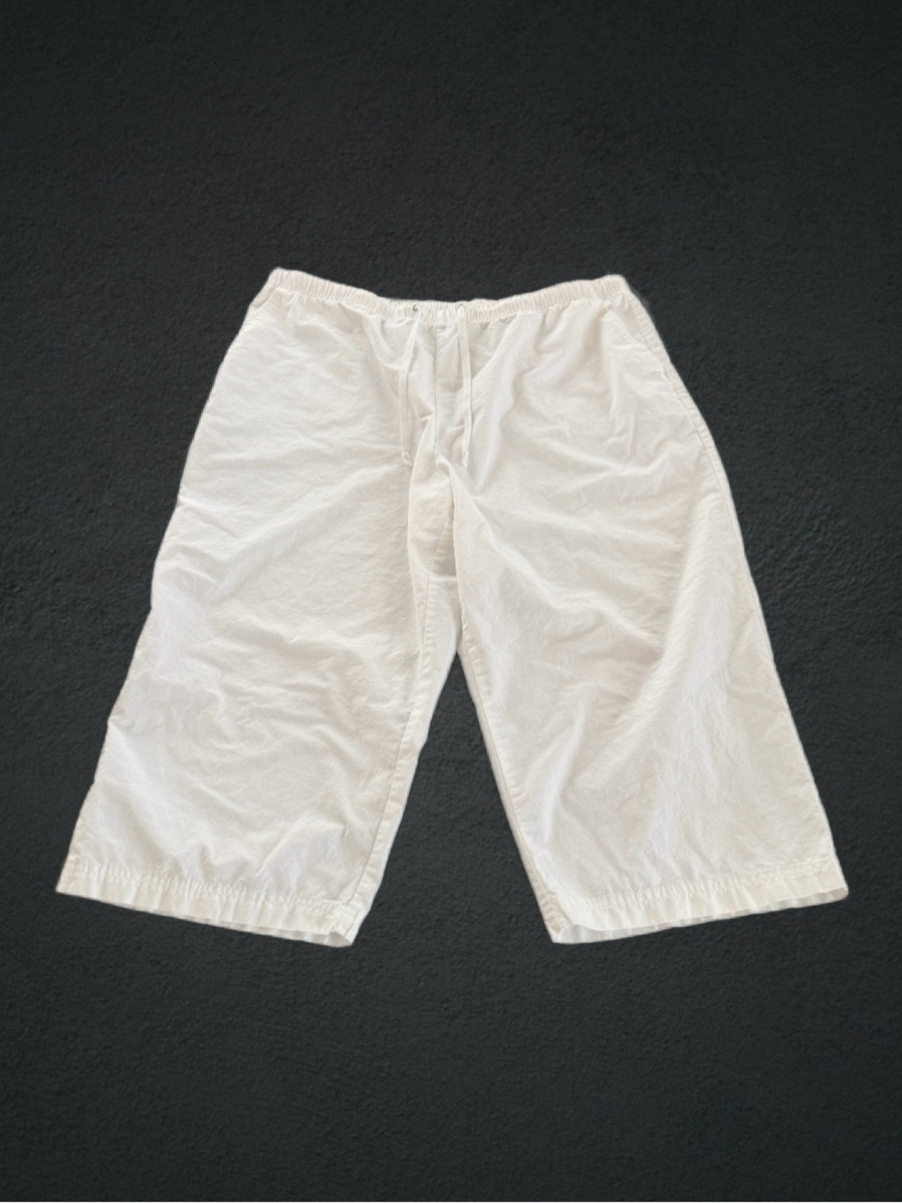 Coastal Grandmother White Cotton Capri Pants